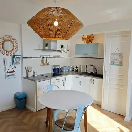 Attitude 160 Queen Size Tres Confort - 3min De La Apartment Berck